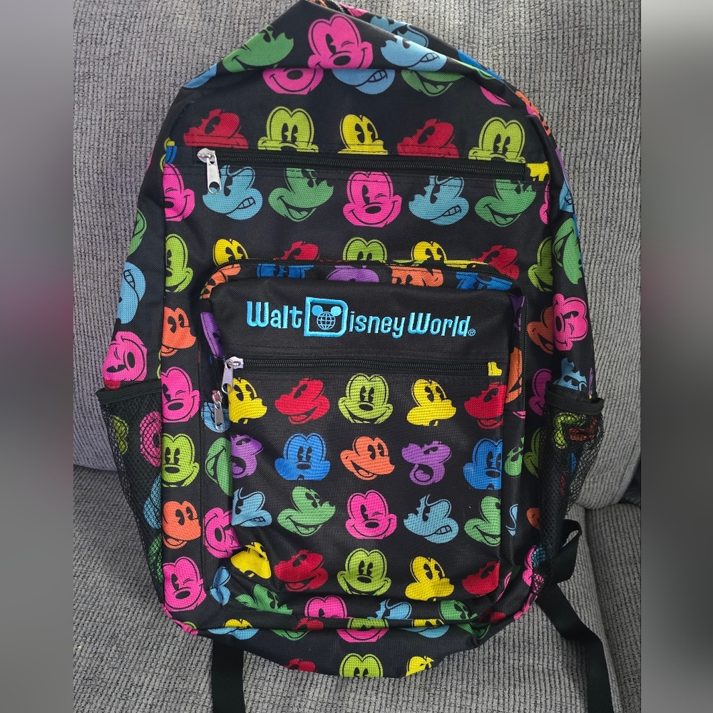 ❤️Disney World Mickey Mouse Backpack